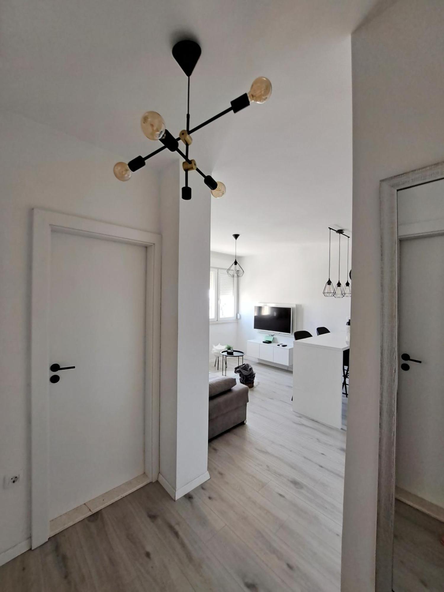 New! Top Apartment, Split View From Above מראה חיצוני תמונה